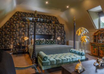 Inside Enyas Private Life： Love, Relationships, and Her Irish Castle