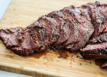 Slow Cooker Tri-Tip： The Ultimate Guide for Juicy & Flavorful Results