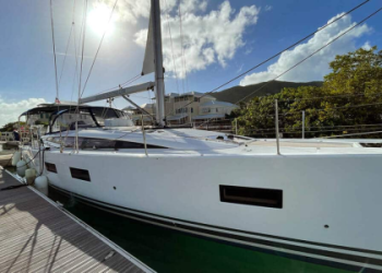 Ultimate Guide to Indoor Boat Storage： Benefits, Costs & More