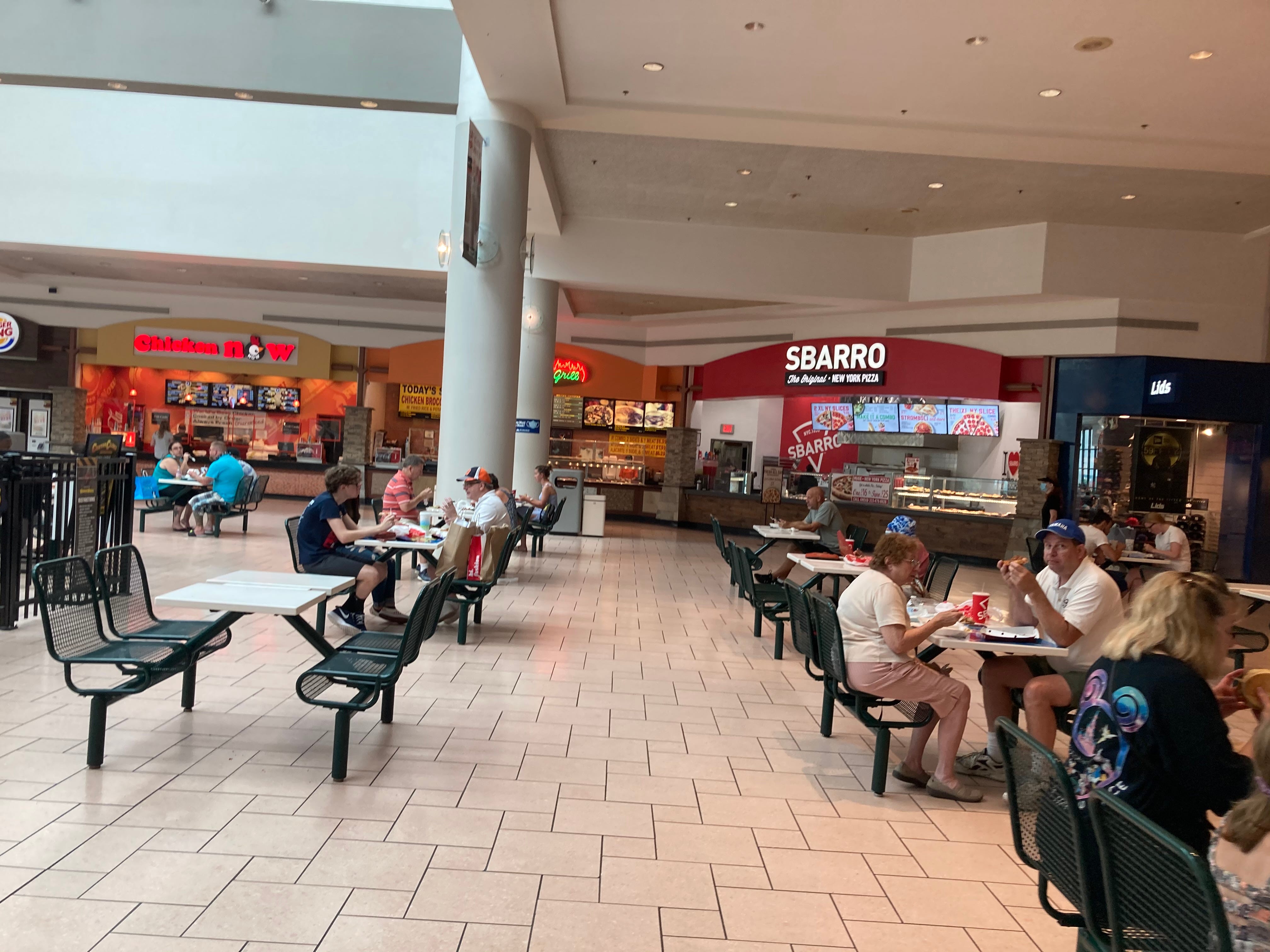 Family-Friendly Dining at Eastview Mall Food Court: Menus & Hours