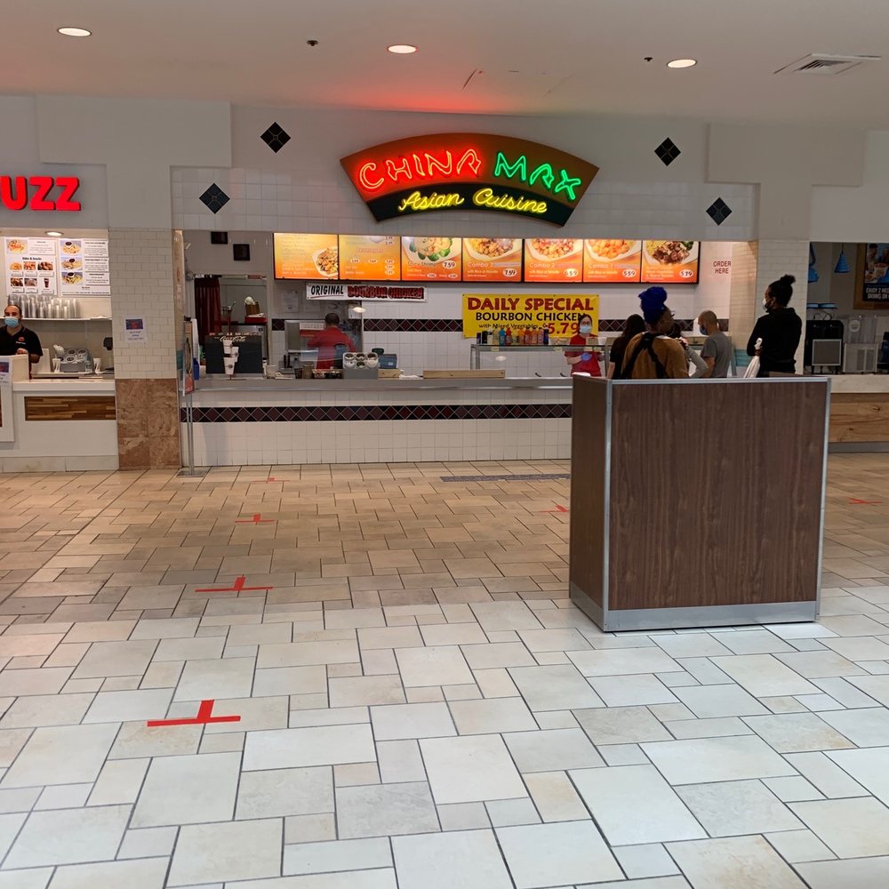 Explore the Chesterfield Towne Center Food Court: Delicious Options in Richmond, VA