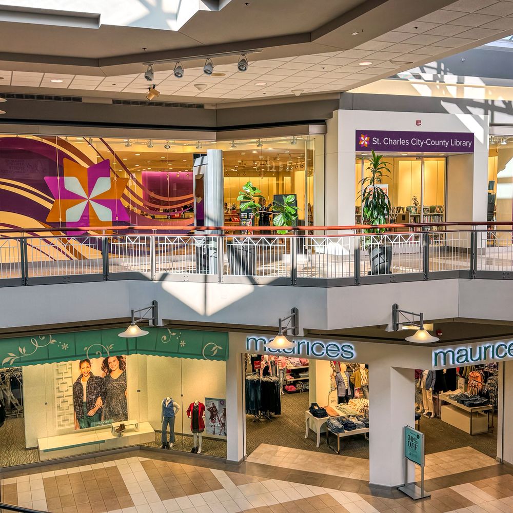 St. Louis Galleria Food Court: Top Dining Spots and Reviews