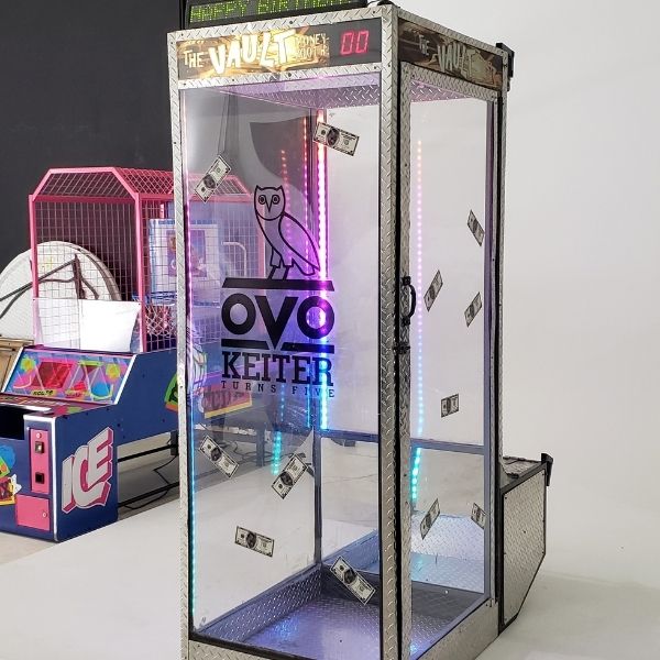 Whats that machine to collect money at booth, simple tips