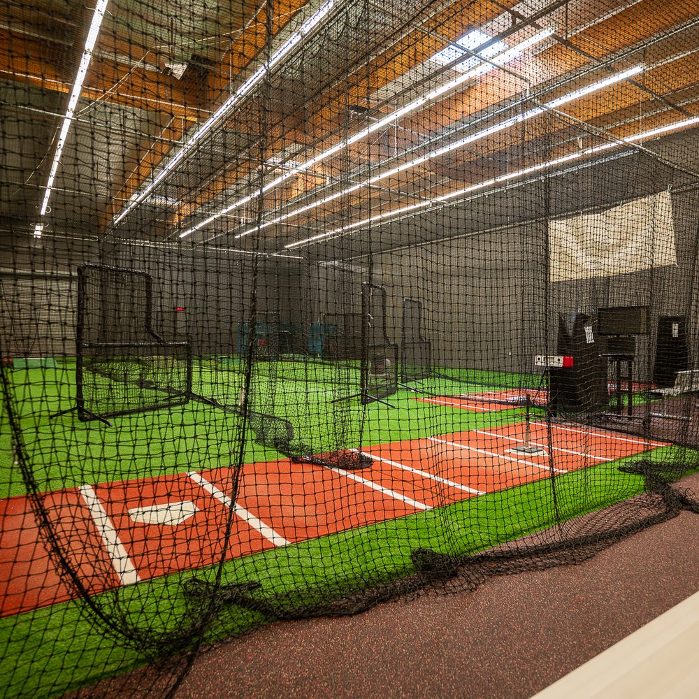 Finding the Best Indoor Baseball Facilities Near You