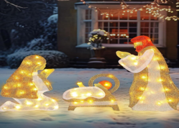 Large Indoor Nativity Sets:  Make Your Christmas Extra Special This Year!