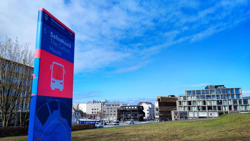 Bus Stop 6 Safnahúsið The Culture House: Easy Guide for Visitors to Find It Quickly