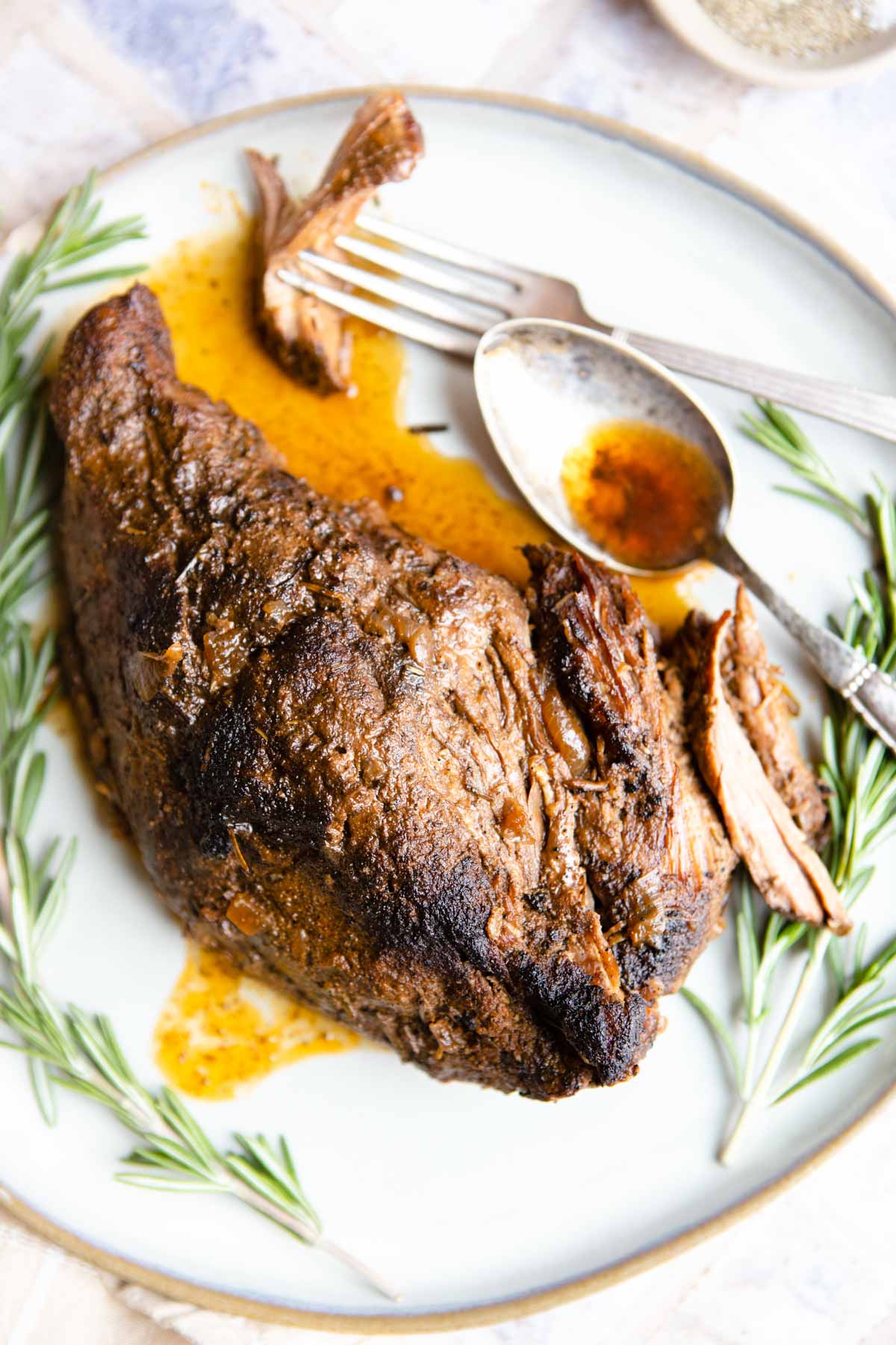 Juicy Santa Maria Tri-Tip in Slow Cooker (Perfect for Any Occasion)