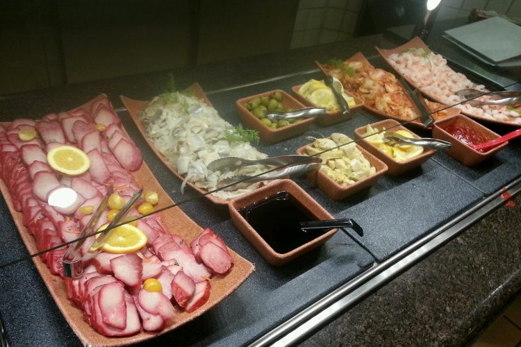 Hungry? Check Out Chumash Casino Food Court!
