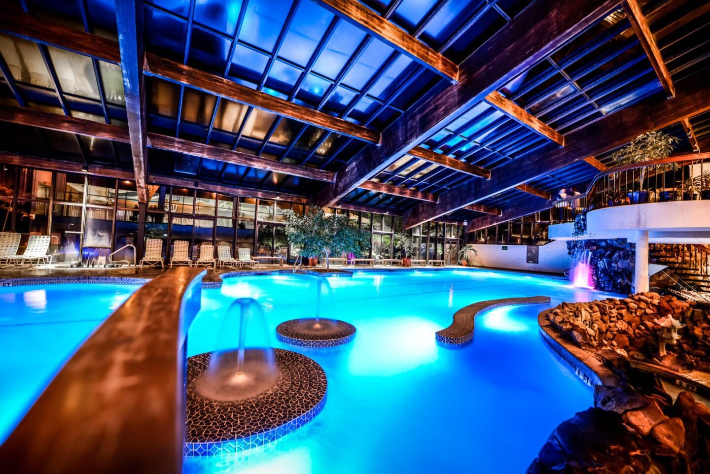 Find Hotels With Heated Indoor Pools Near Me: Easy Search And Great Deals!