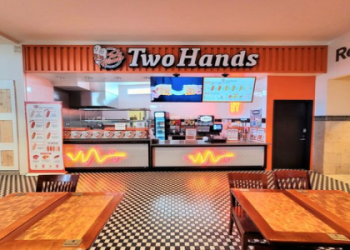 Planning Dinner? Check What Time Does the Mall Food Court Close Tonight.