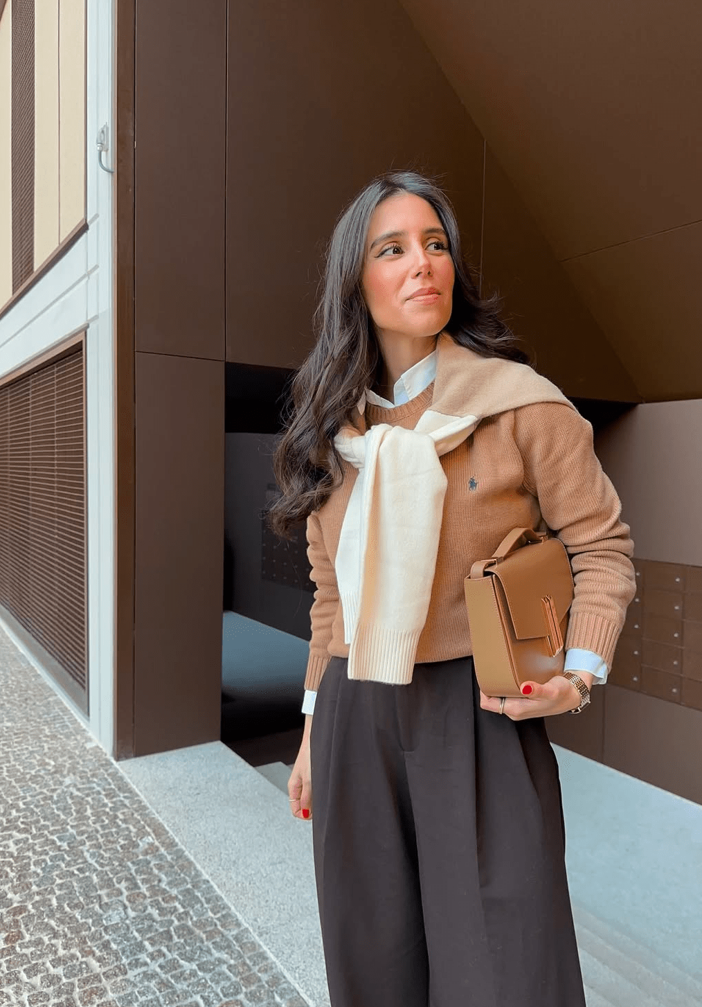 Want the old money women look? Easy tips to incorporate their sophisticated fashion into your wardrobe.