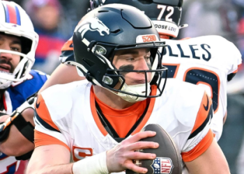 7 Shocking Expert Picks for Who Is Picked to Win Tonight’s Football Game – The Ultimate Analysis You Need