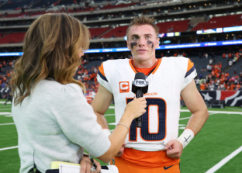 Who Winning Tonight Football Game: 7 Expert Secrets to Predict the Outcome Accurately