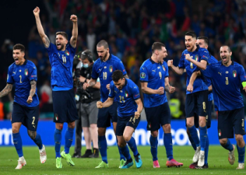 7 Expert Secrets for Winning Accumulator Football Bets: The Ultimate Guide to Boosting Your Returns