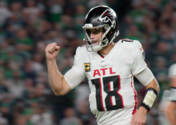 10 MUST-KNOW FACTS ABOUT THE AUSTRALIAN AMERICAN FOOTBALL LEAGUE: THE ULTIMATE GUIDE